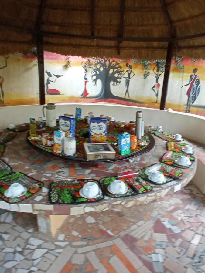 Casa Hotel Sinkiling Gambia Serrekunda Eksteriør billede